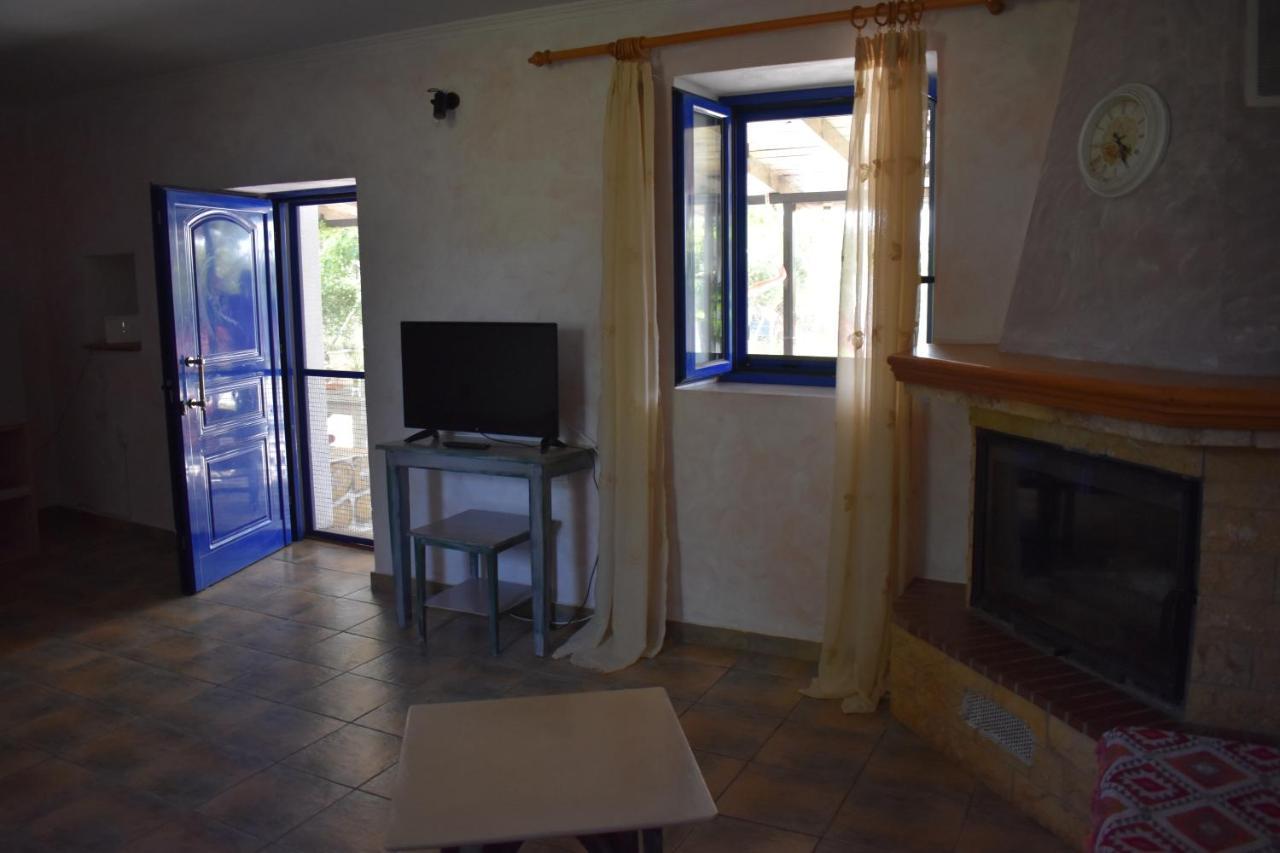 Vila Pigadia Vromonérion Exteriér fotografie