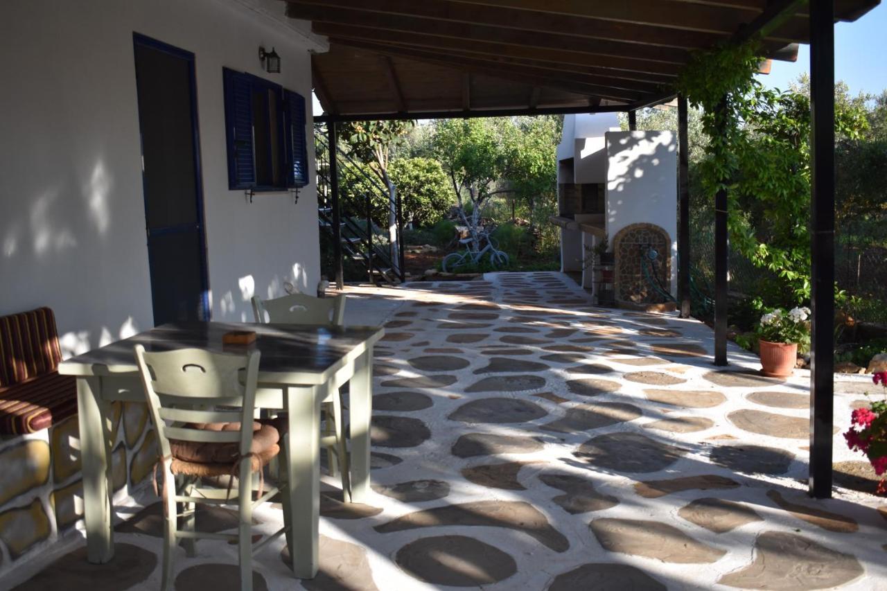 Vila Pigadia Vromonérion Exteriér fotografie